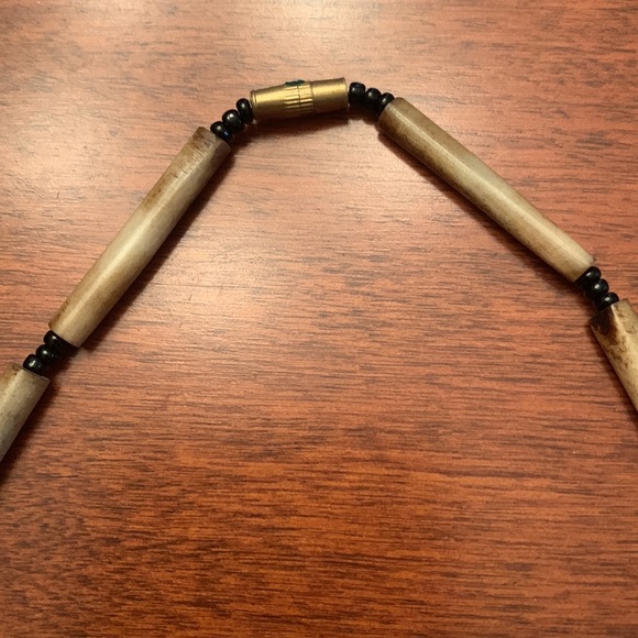 Vintage Guy’s/Teen’s/Men’s Tribal Style Choker Necklace Made from Wood and Beads - Picture 3 of 5